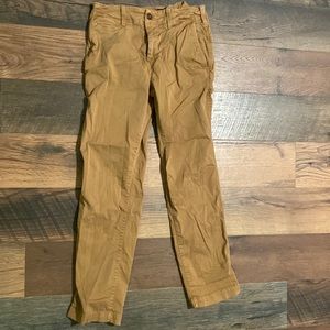 28x30 Men’s American Eagle Extreme Flex Khakis